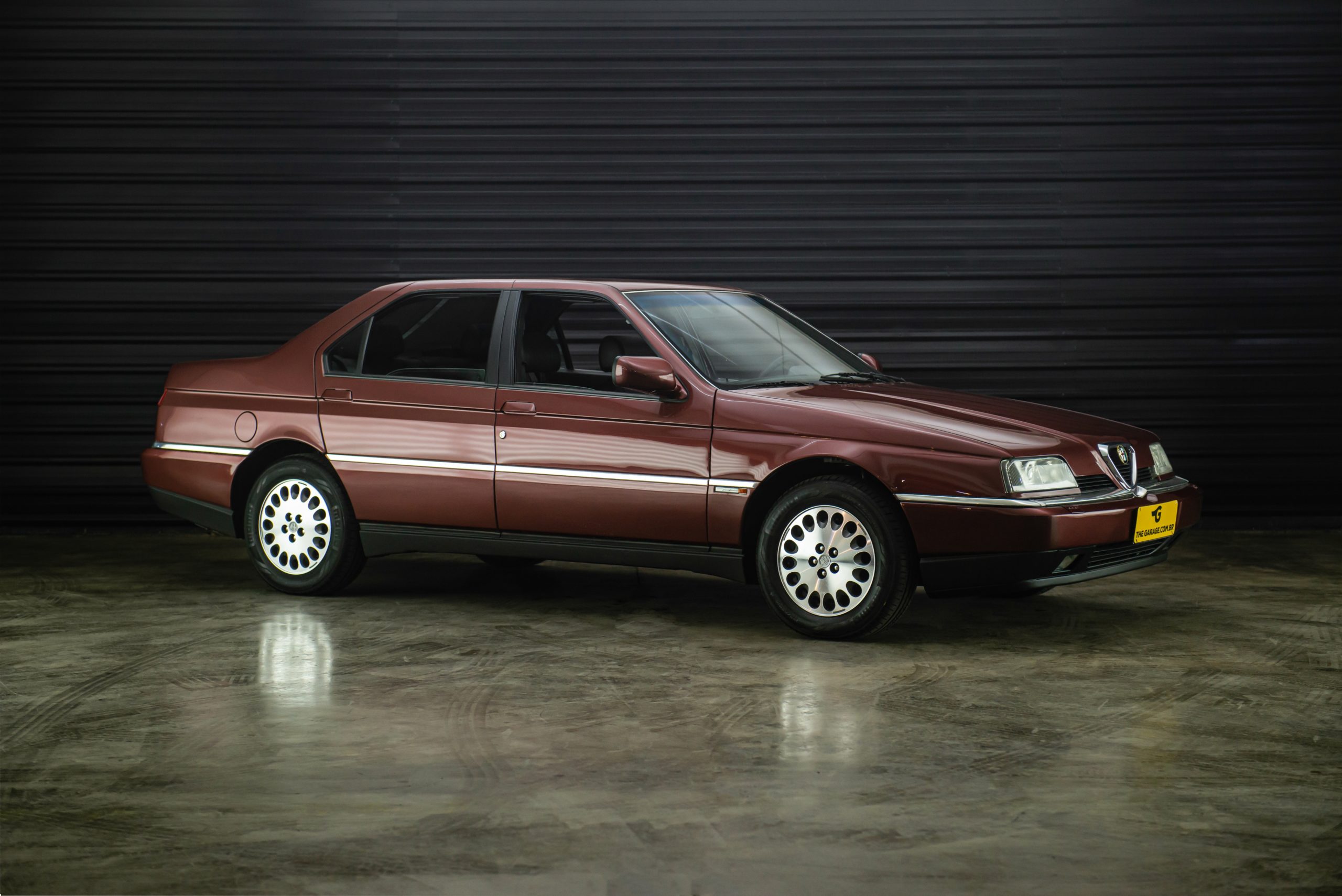 Alfa Romeo 164