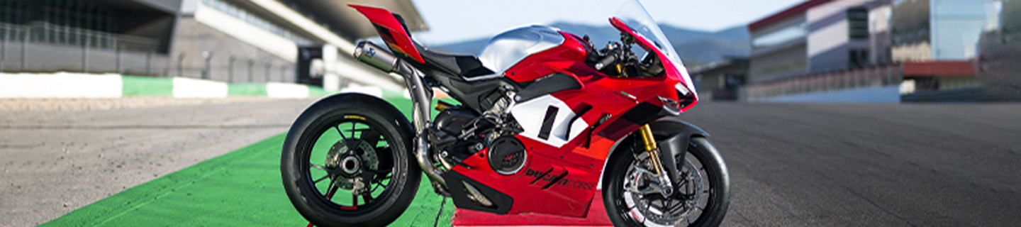 Speed Demons Unleashed: Exploring The World's Fastest Motorcycles