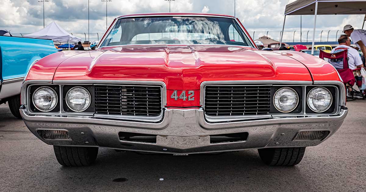Pure Muscle: The 1969 Oldsmobile 442 W-30
