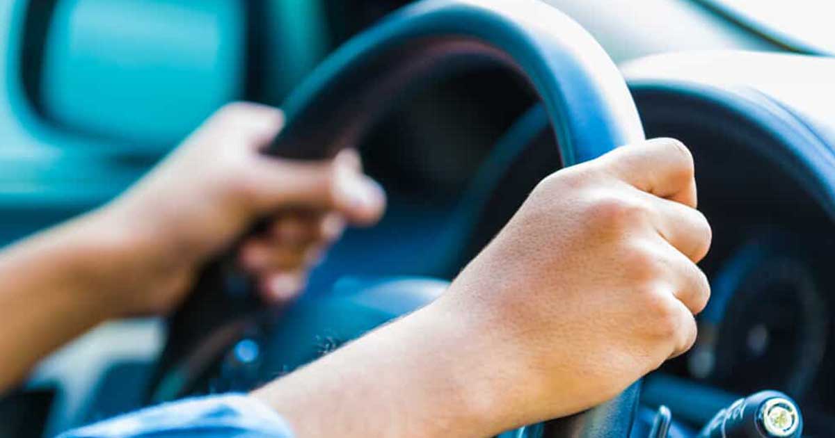 10 Defensive Driving Tips