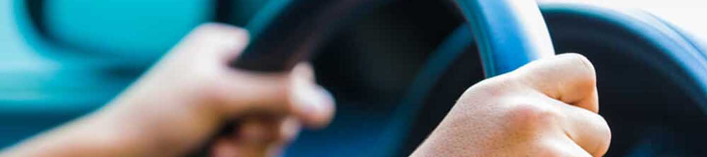 10 Defensive Driving Tips