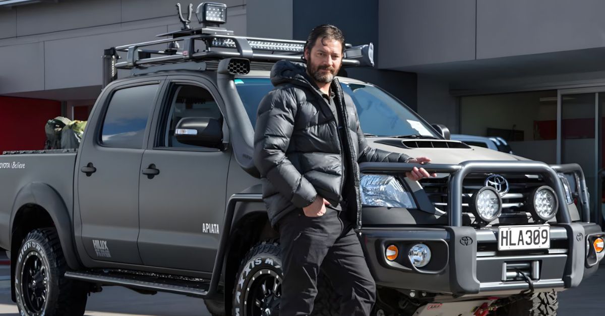 Willie Apiata and the new Toyota Hilux.