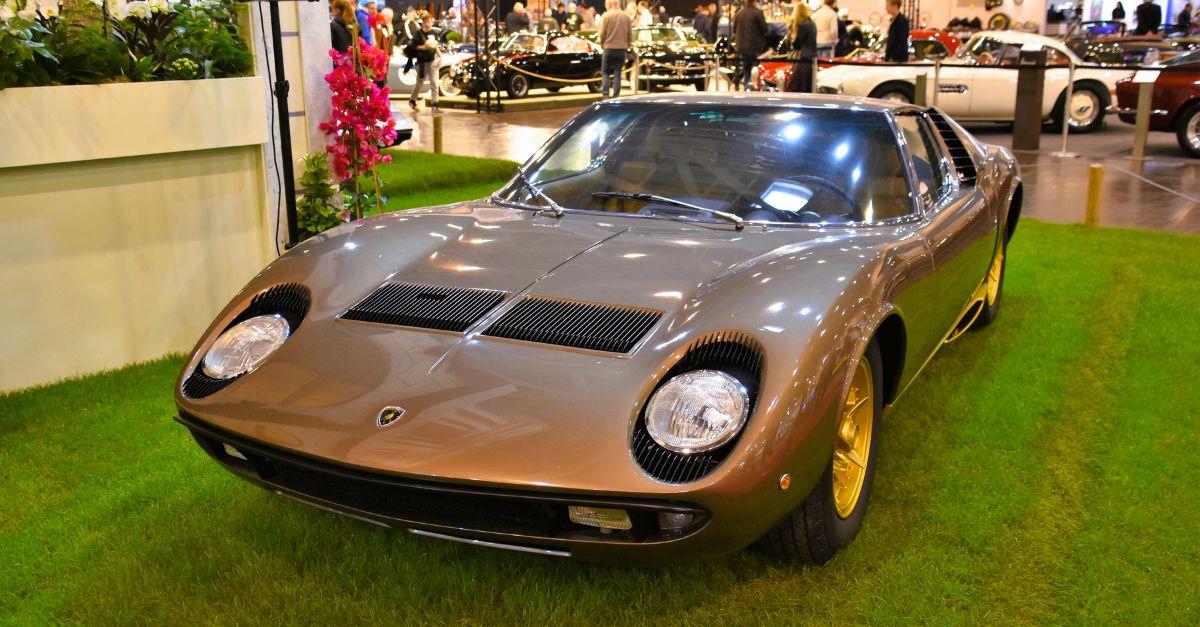A Look Inside The Lamborghini Miura, One Of History's Most Legendary Automobiles