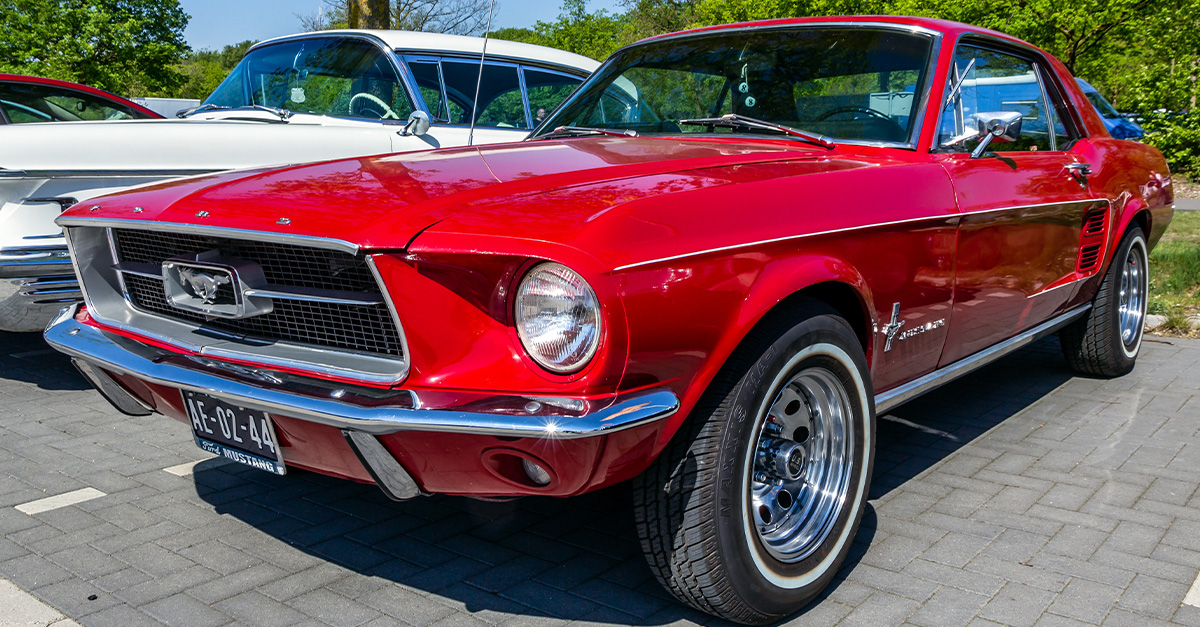 40 Celebrities & The First Cars They Ever Owned