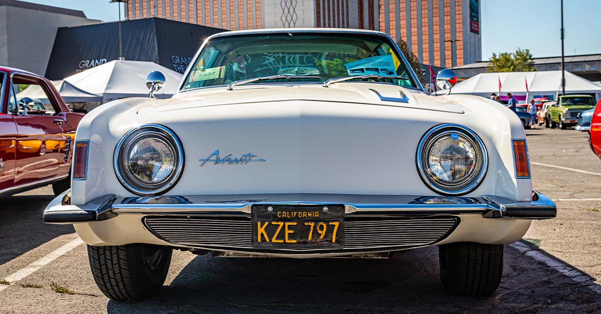 Studebaker Avanti